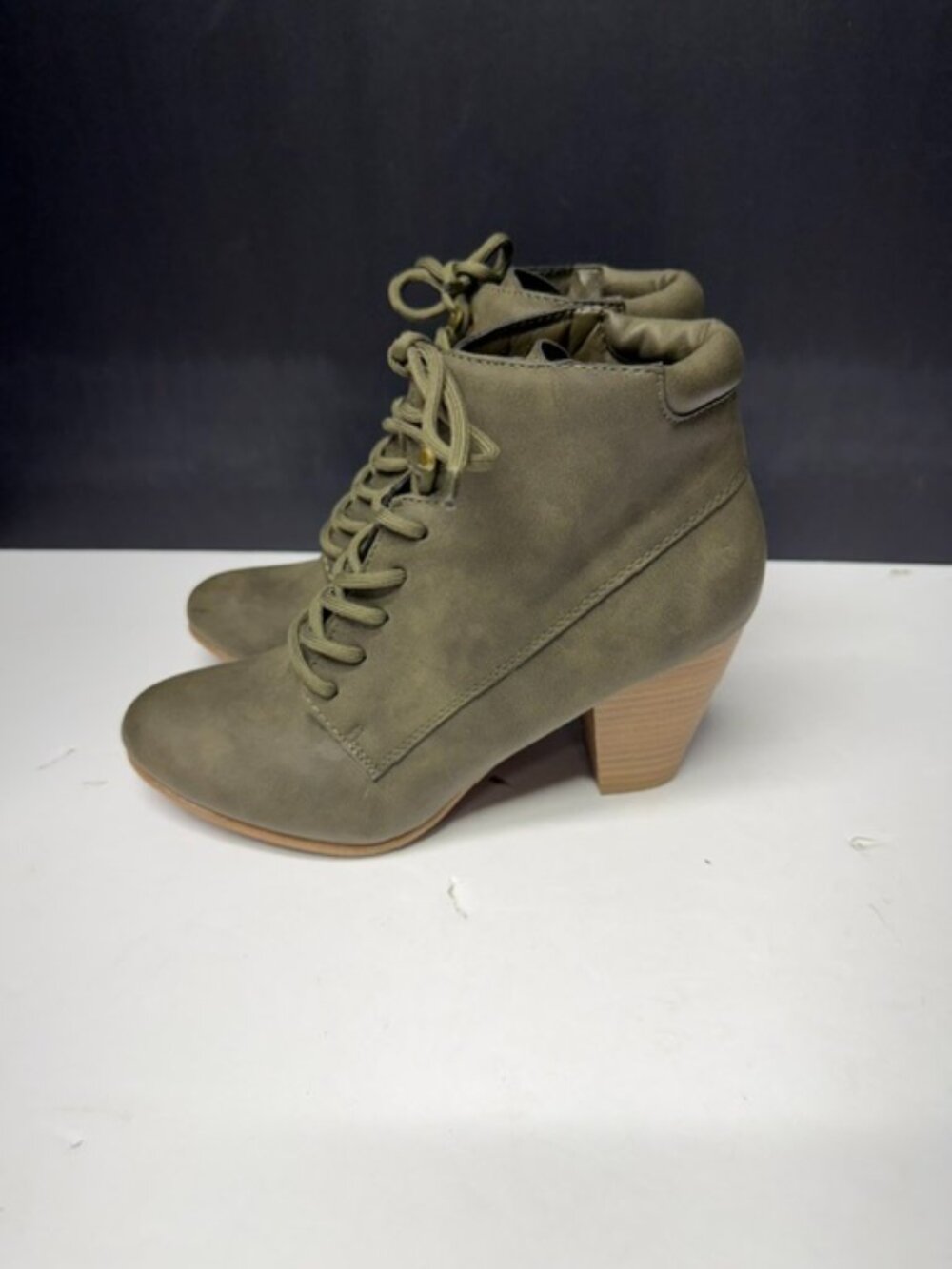 Andiamo Ankle Boots Woman's Size 7.5